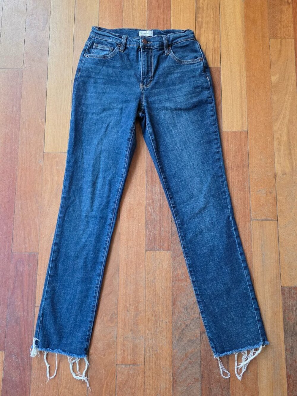 Oliver Logan Crosby High Rise Relaxed Medium Wash Denim Jeans Size 24